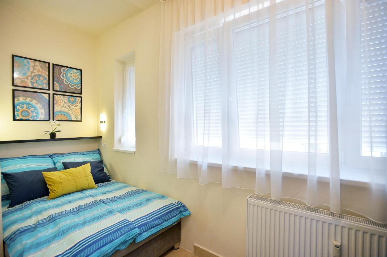 Netta Apartman Eger Exteriör bild