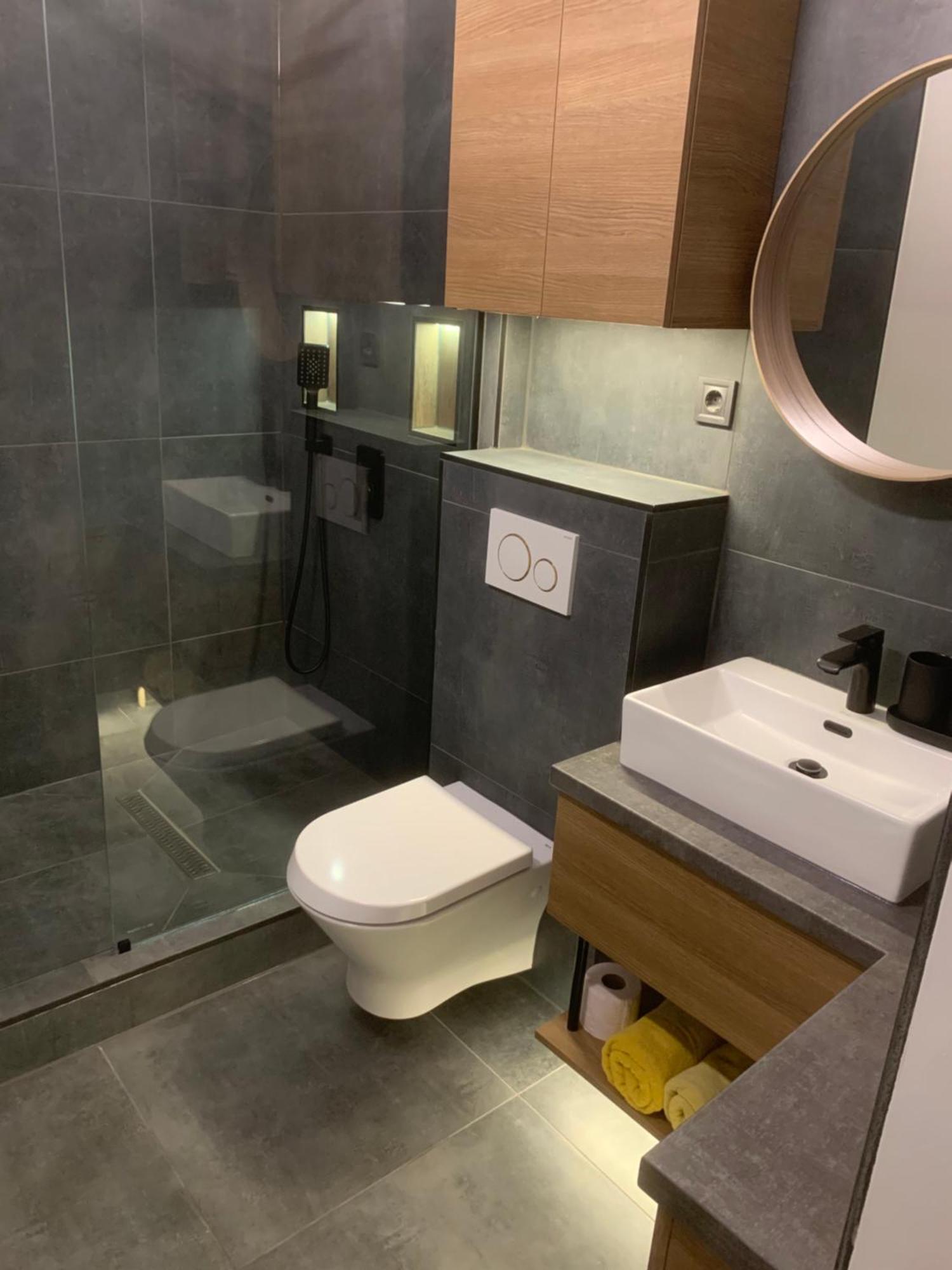 Netta Apartman Eger Exteriör bild